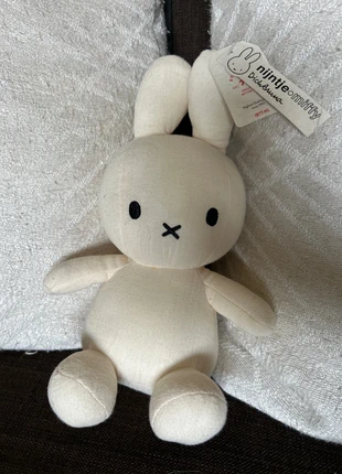 Peluche Lapin Miffy, marque: Miffy, état: Neuf avec étiquette, taille: Naissance / 44 cm, 8,00 €, 9,10 € Protection acheteurs incluse