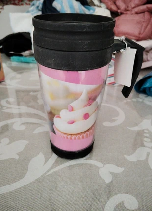 Vaso de plástico con abrefácil, brand: Local, condizioni: Nuovo con cartellino, €1.20, €1.96 include la Protezione acquisti