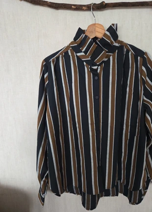 Chemise femme col victorien froufrou M 38, brand: it Hippie, condition: Very good, size: M / 38 / 10, €32.90, €35.25 includes Buyer Protection Pro