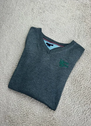 Pull Tommy Hilfiger Gris Taille M Homme, marke: Tommy Hilfiger, zustand: Sehr gut, größe: M, 19,99 €, 21,69 € beinhaltet Vinted-Käuferschutz Pro