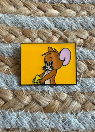 Pins Tom et Jerry 🐱🐭, marca: Tom and Jerry, estado: Muito bom, €4.00, €4.90 inclui Proteção do Comprador Pro