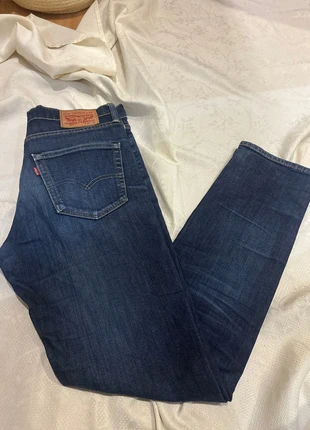 Levi’s 511, slim fit jeans, W33, marque: Levi's, état: Très bon état, taille: W32 | FR 42, 19,00 €, 20,65 € Protection acheteurs incluse