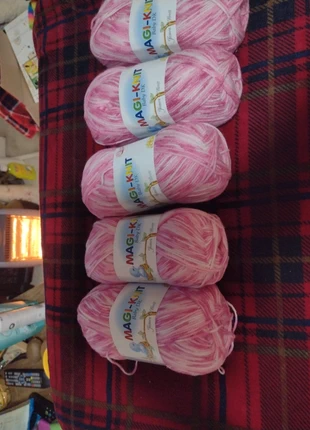 5 100g Magi-knit yarn Pink, brand: James Brett, condition: New with tags, £10.00, £11.20 includes Buyer Protection
