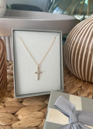 Collier chrétien plaqué-or et croix zirconium, brand: Grâce et Or, condizioni: Nuovo con cartellino, €59.00, €62.65 include la Protezione acquisti