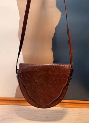 Sac Bandoulière ZARA - Cuir de Buffle (20x18cm) - Marron Foncé, marca: Zara, estado: Muito bom, €35.00, €37.45 inclui Proteção do Comprador