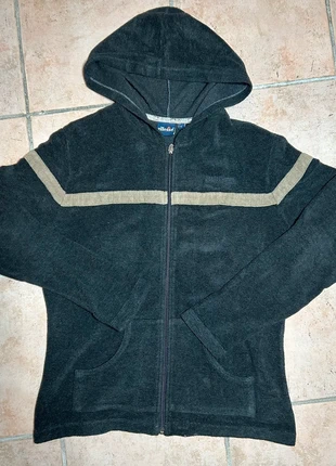 Gilet Ellesse noire -L, merk: Ellesse, staat: Heel goed, maat: L, € 5,00, € 5,95 inclusief Kopersbescherming