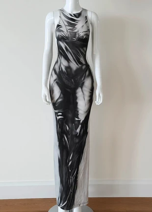 Robe longue effet drapé noir et blanc, brand: Illusion, condition: Very good, size: S / 36 / 8, €55.00, €58.45 includes Buyer Protection