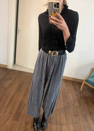 Pantalon fluide gris Zara taille s 36 Gris argenté, marque: Zara, état: Bon état, taille: S / 36 / 8, 3,00 €, 3,85 € Protection acheteurs incluse