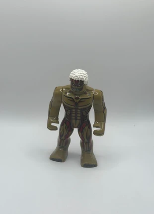 Figurine type LEGO – Armored Titan – Attack on Titan – Titan Cuirassé, merk: Attack On Titan, staat: Heel goed, maat: Prematuur, tot 44 cm, € 5,00, € 5,95 inclusief Kopersbescherming