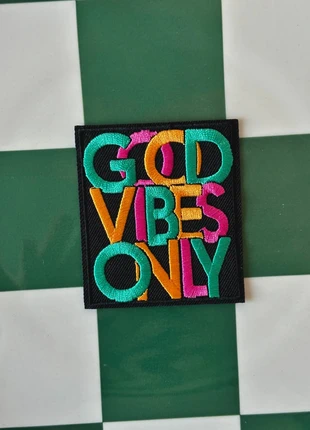 Patch Ricamato | Embroidered Iron-On Patch - Good Vibes Only Colorful Text Design, marque: Handmade, état: Neuf avec étiquette, 2,99 €, 3,84 € Protection acheteurs incluse
