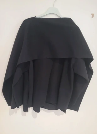 Cape d hiver noir avec écharpe, marque: Boutique indépendante, état: Neuf avec étiquette, taille: Taille unique, 15,00 €, 16,45 € Protection acheteurs incluse