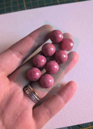 Lote de rodocrositas calibradas redondas 13mm, brand: Pierre, condizioni: Nuovo con cartellino, €10.00, €11.20 include la Protezione acquisti