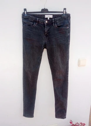 Jean femme gris noir Mango 38, brand: Mango, condizioni: Ottime, taglia: M / IT 42 / EU 38, €4.00, €4.90 include la Protezione acquisti