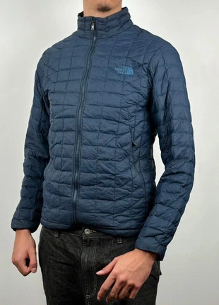 Doudoune/Veste The North Face Marine logo brodé Taille S, merk: The North Face, staat: Heel goed, maat: S, € 45,00, € 47,95 inclusief Kopersbescherming Pro