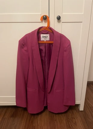 Blazer, merk: ONLY, staat: Heel goed, maat: M / 38 / 10, € 10,00, € 11,20 inclusief Kopersbescherming