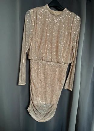 Robe de fête 🎉, marque: Shein, état: Très bon état, taille: L / 40 / 12, 5,00 €, 5,95 € Protection acheteurs incluse