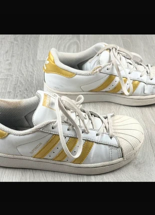 Adidas Superstar blanc 35 shell-toe micros enfants EU 35 US 3 UK 2½ coupe cuir doré, brand: adidas, condition: Good, size: 35, €7.00, €8.05 includes Buyer Protection