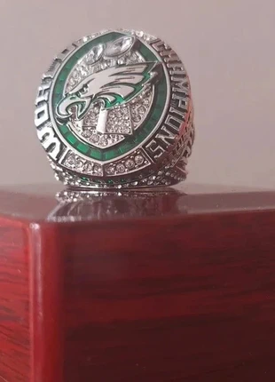 Bague championnat NFL 2024 super bowl Philadelphia Eagles Jalen Hurts numéro 1 argent vert ajustable, marque: Bague NFL Philadelphia Eagles, état: Neuf avec étiquette, taille: Ajustable, 28,97 €, 31,12 € Protection acheteurs (Pro) incluse