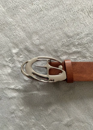 Ceinture marron, marque: CHROME, état: Très bon état, taille: 120 cm, 6,00 €, 7,00 € Protection acheteurs incluse