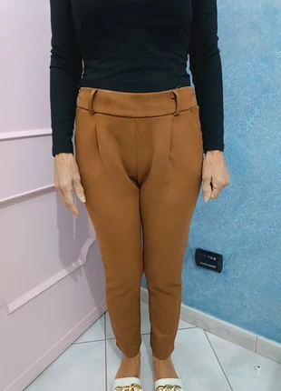 Pantalone scamosciato cammello, état: Neuf sans étiquette, taille: M / 38 / 10, 12,99 €, 14,34 € Protection acheteurs incluse