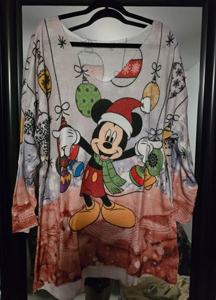Pull mickey, marque: Unique, état: Neuf sans étiquette, taille: Taille unique, 5,00 €, 5,95 € Protection acheteurs incluse