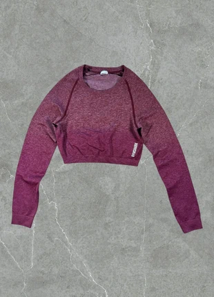 Haut Gymshark Bordeaux Taille M Femme, marque: Gymshark, état: Très bon état, taille: M, 10,00 €, 11,20 € Protection acheteurs (Pro) incluse