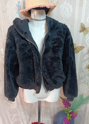 🧥 Casaco Topshop Pelo Preto Tamanho S Em Óptimo Estado, marque: Topshop, état: Très bon état, taille: S / 36 / 8, 10,00 €, 11,20 € Protection acheteurs incluse