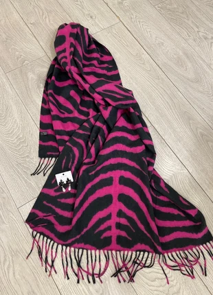 Sciarpa 🧣, marca: Lana, estado: Novo sem etiquetas, €5.00, €5.95 inclui Proteção do Comprador