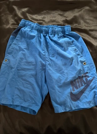 Short bleu, marke: Nike, zustand: Sehr gut, größe: M, 10,00 €, 11,20 € inklusive Vinted-Käuferschutz