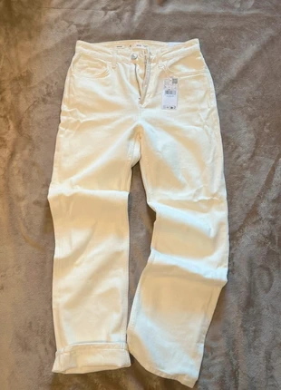 Mango Jeans crema tendencia 2025 corte recto estilo casual chic, brand: Mango, condizioni: Ottime, taglia: S / IT 40 / EU 36, €15.09, €16.54 include la Protezione acquisti