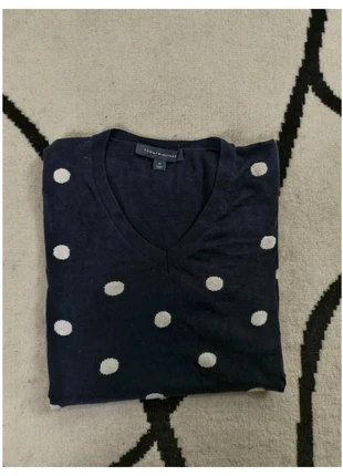 Pull Tommy Hilfiger Col V Taille M bleu marine Femme Women PULL422, merk: Tommy Hilfiger, staat: Heel goed, maat: M / 38 / 10, € 14,99, € 16,44 inclusief Kopersbescherming Pro