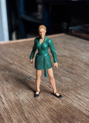 Zizzle Toys & Walt Disney Pirates of the Caribbean figurine Elizabeth Swann, merk: Disney, staat: Goed, maat: Prematuur, tot 44 cm, € 2,50, € 3,33 inclusief Kopersbescherming