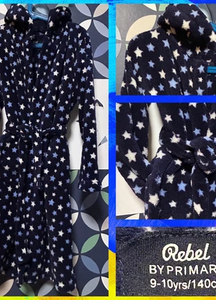 Bata infantil unisex azul con estrellas Rebel by Primark, marca: Primark, estado: Muito bom, tamanho: 10 anos / 140 cm, €6.00, €7.00 inclui Proteção do Comprador