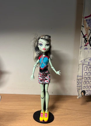 Muñeca Monster High Frankie Stein, marque: Monster High, état: Très bon état, taille: 12 ans / 152 cm, 10,00 €, 11,20 € Protection acheteurs incluse