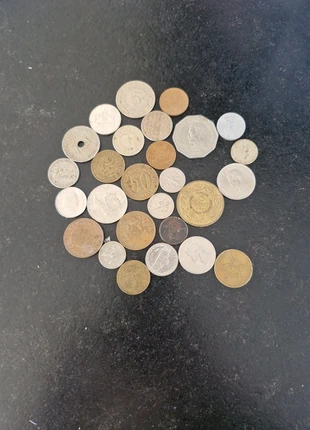 Lot de 25 pièces anciennes divers pays étrangers, zustand: Gut, 3,00 €, 3,85 € inklusive Vinted-Käuferschutz