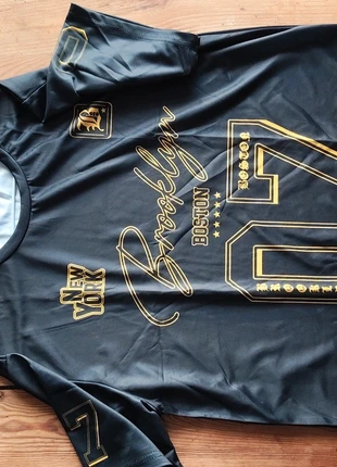 T-shirt style maillot americain TL, état: Neuf sans étiquette, taille: L, 8,00 €, 9,10 € Protection acheteurs incluse