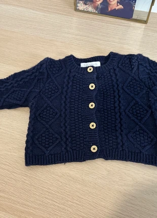 Gilet torsadé bleu marine, brand: Cadet Rousselle, condition: Very good, size: 6-9 months / 68 cm, €2.00, €2.80 includes Buyer Protection