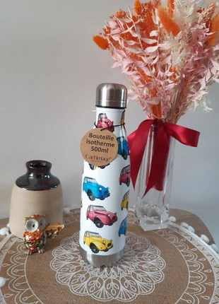Gourde isotherme motifs voitures 2cv, marque: cart'image, état: Neuf avec étiquette, 10,00 €, 11,20 € Protection acheteurs (Pro) incluse