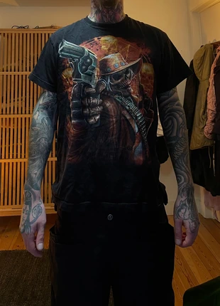 T-shirt noir skull vintage – style motard / biker, imprimé tête de mort, marque: Vintage Dressing, état: Bon état, taille: M, 8,00 €, 9,10 € Protection acheteurs incluse