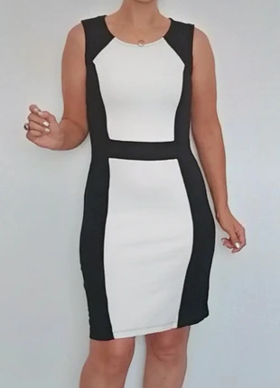 Robe midi noire et blanche taille 38/40, marque: Yessica, état: Bon état, taille: L / 40 / 12, 7,00 €, 8,05 € Protection acheteurs (Pro) incluse