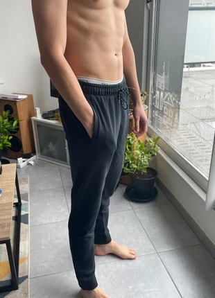 Jogging Adidas, marque: adidas, état: Satisfaisant, taille: M, 2,00 €, 2,80 € Protection acheteurs incluse