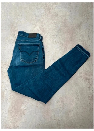 Jean Levis 710 Super Skinny Femme Blue vintage – Taille 36 (W29 L30) JN, brand: Levi's, condizioni: Ottime, taglia: S / IT 40 / EU 36, €25.00, €26.95 include la Protezione acquisti