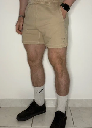 Gymshark Power 5" Shorts beige - Taille M, marque: Gymshark, état: Très bon état, taille: M, 19,00 €, 20,65 € Protection acheteurs (Pro) incluse