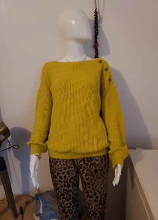 Pull boutonnée, merk: Cache Cache, staat: Heel goed, maat: L / 40 / 12, € 4,00, € 4,90 inclusief Kopersbescherming