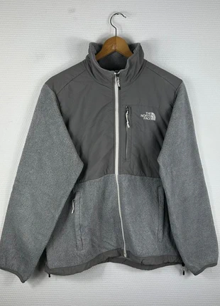 Veste Polaire The North Face Denali Polartec Grise, marke: The North Face, zustand: Sehr gut, größe: L / 40 / 12, 39,00 €, 41,65 € beinhaltet Vinted-Käuferschutz Pro