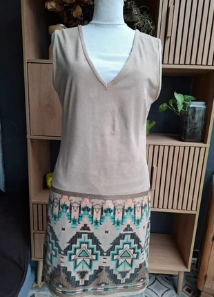 🤎Robe Beige ornée de motifs #ethniques #géométriques brodés de #sequins made in france 🇨🇵, marque: Vintage Dressing, état: Neuf sans étiquette, taille: M / 38 / 10, 19,40 €, 21,07 € Protection acheteurs incluse