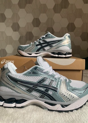 Asics, merk: Asics, staat: Nieuw met prijskaartje, maat: 43.5, € 65,00, € 68,95 inclusief Kopersbescherming