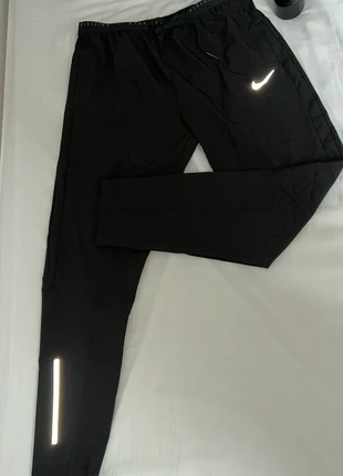 Bas Nike division noir taille L, brand: Nike, condition: New with tags, size: L, €37.99, €40.59 includes Buyer Protection