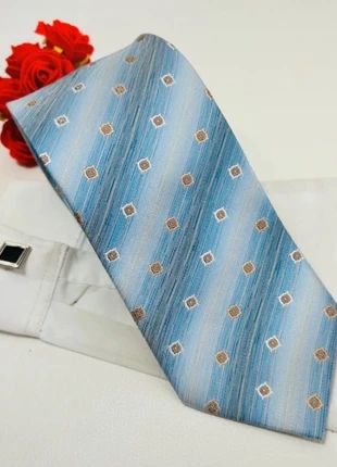 Cravate Neues aus Krefeld Deutsche - soie bleu rayure - 8,5 cm - très bon état, marque: NEUES aus Krefeld, état: Très bon état, 20,00 €, 21,70 € Protection acheteurs (Pro) incluse