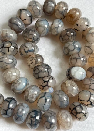 Perles d’agate craquelée – forme “rondelle”, teinte gris-beige naturelle, marque: CM, état: Comme neuf, 7,00 €, 8,05 € Protection acheteurs incluse